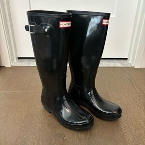 Hunter Black Tall Boots Size 7